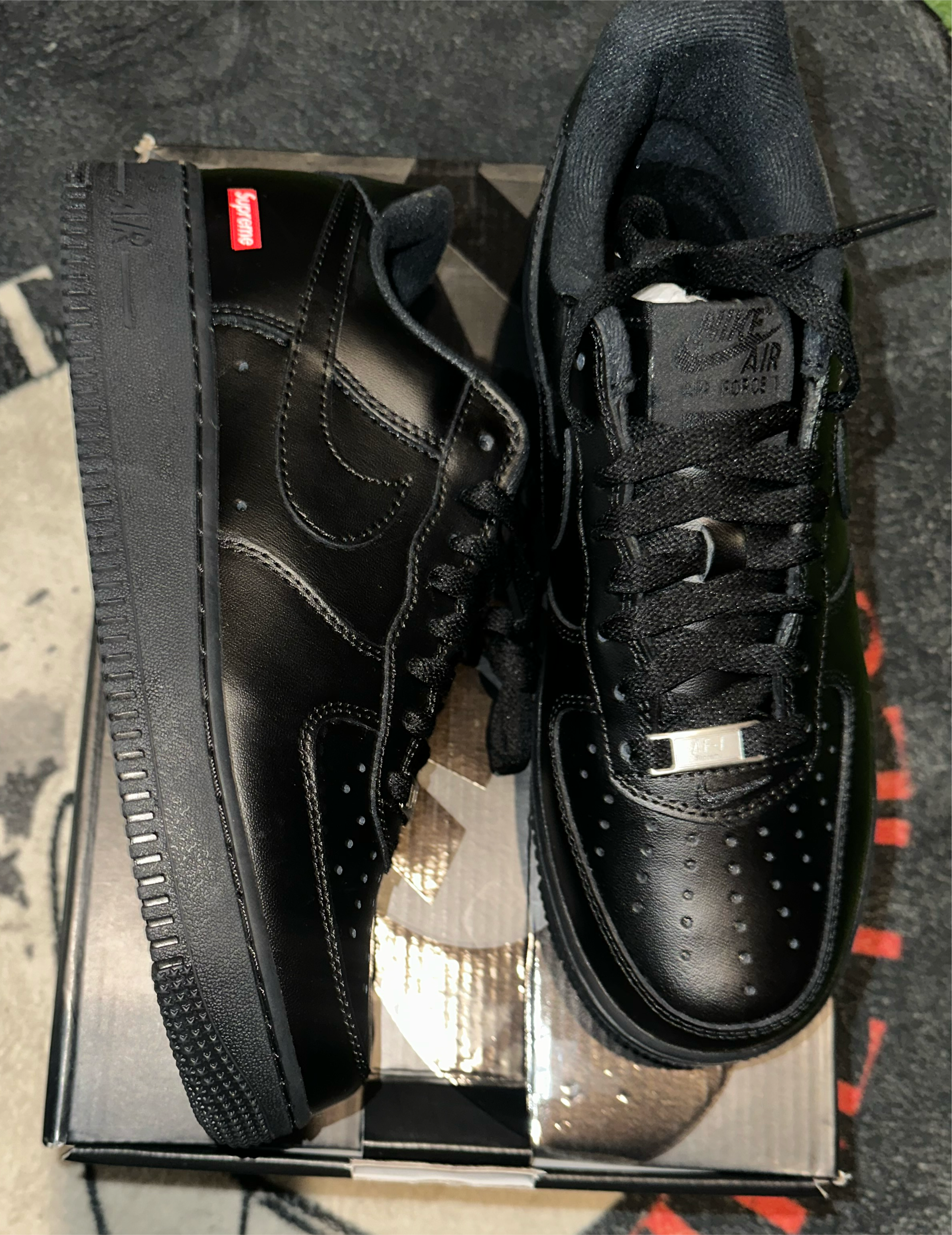 Black Supreme AF1