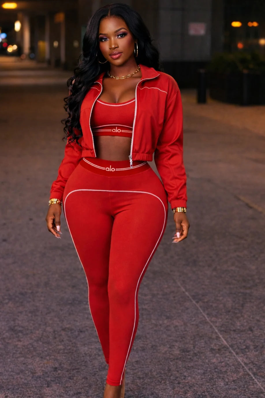 ALO Bright Red 2 Piece Set