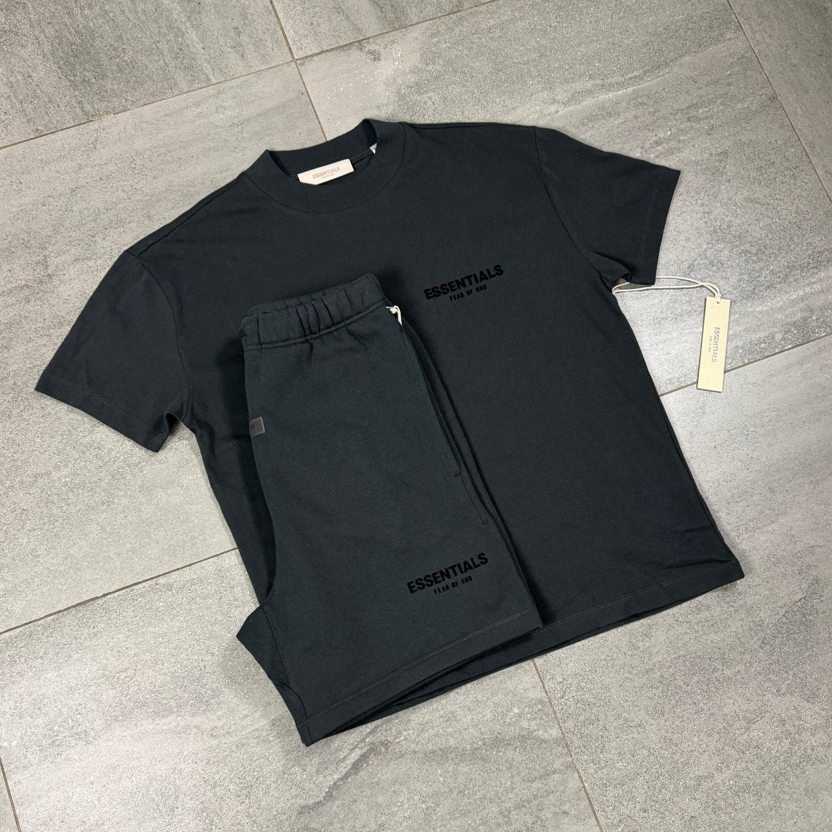 Fear Of God Essentials T-Shirt / Shorts / Set - Black